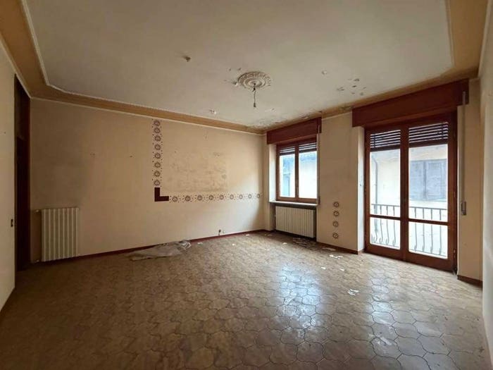 Appartamento trilocale in vendita in Via Vecchia di Vigevano, Centro, Gambolò