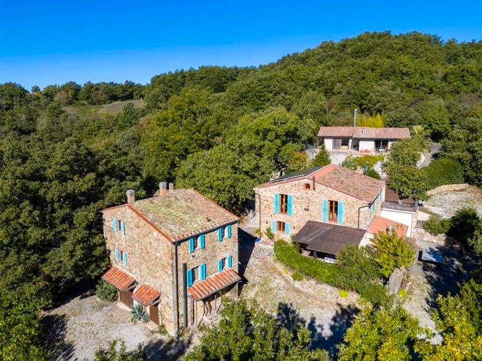 Casa con 6 locali in vendita in Podere Casino, Montieri