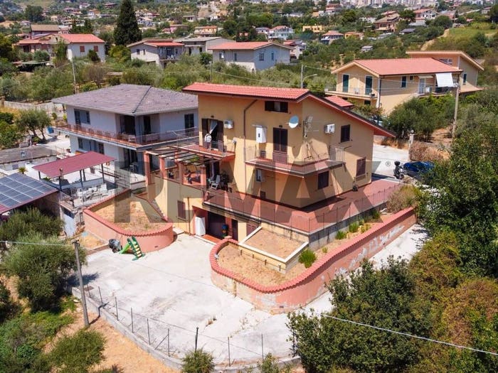 Casa con 6 locali in vendita in VIA ESTERNA FONTANA DEL LUPO, Fontana Lupo Rigolizia, Monreale
