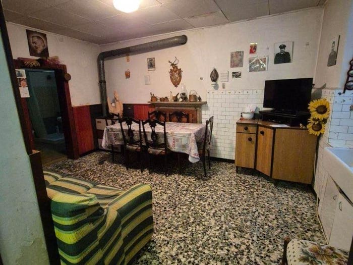 Casa con 6 locali in vendita in Malesco