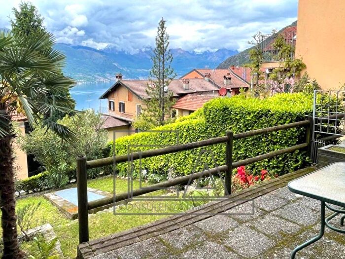 Appartamento bilocale in vendita in Strada di Lezzeno, Centro, Bellano