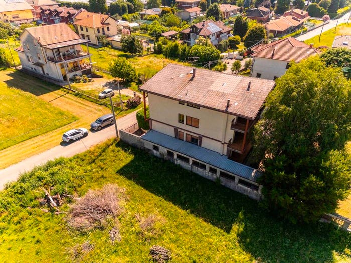 Casa con 6 locali in vendita in Via Santa Lucia, Mathi