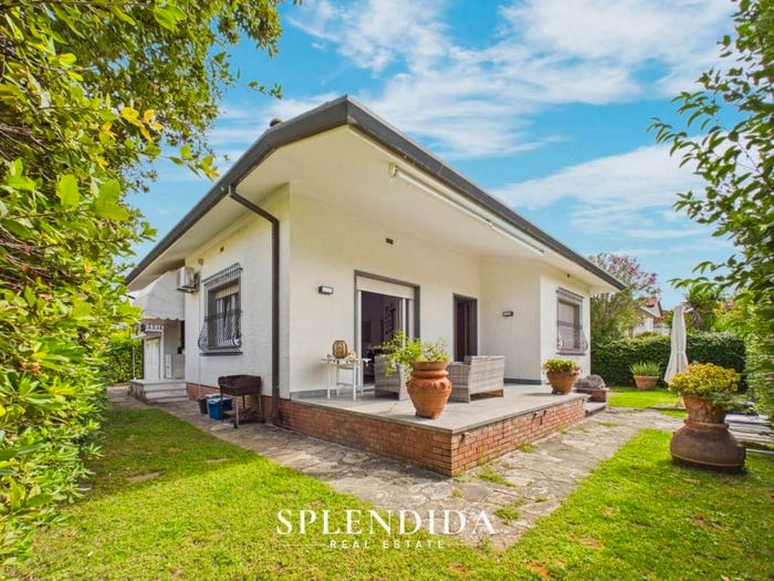Casa con 5 locali in vendita in Centro, Forte dei Marmi
