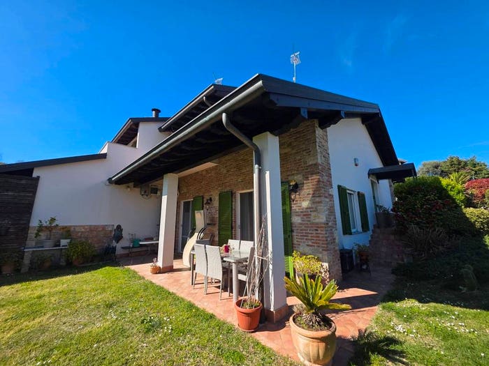 Casa quadrilocale in vendita in Località Casa Berni, Stradella