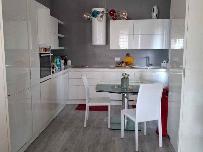 Appartamento bilocale in vendita in Via Calbera, Centro, Sormano