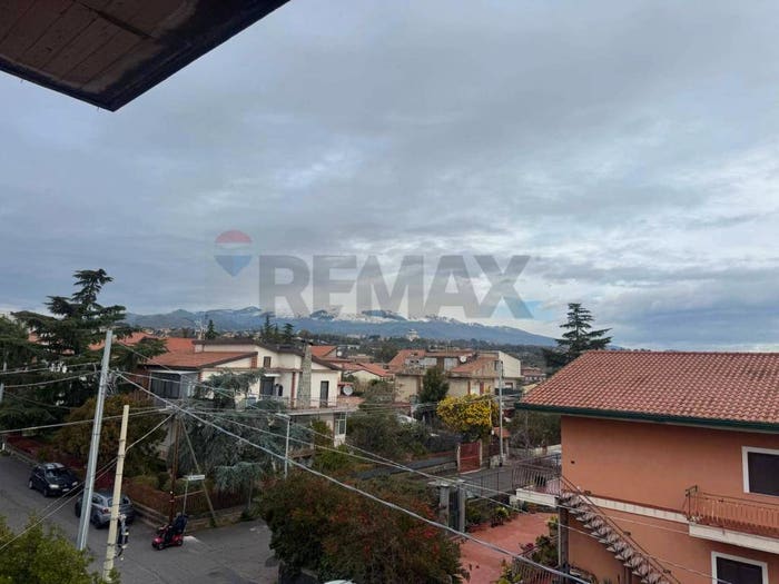 Appartamento trilocale in vendita in Via Sottotenente Cantone, Centro, Mascalucia