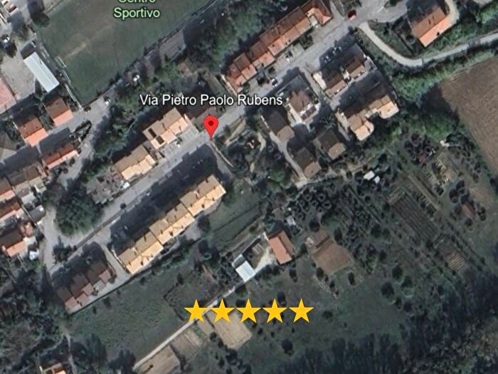 Appartamento trilocale in vendita in Via Pietro Paolo Rubens, Centro, Fermo
