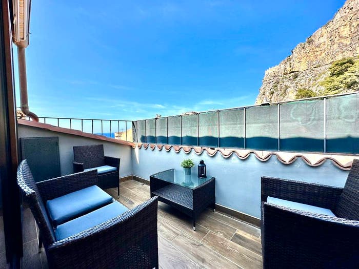 Casa bilocale in vendita in Via Decano Cimino, Centro, Cefalù