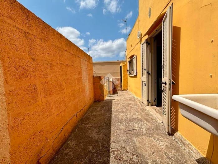 Appartamento quadrilocale in vendita in Via regina elena, Centro, Sannicola