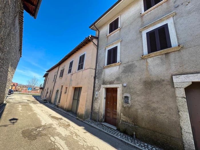 Casa con 5 locali in vendita in Via San Francesco d'Assisi, Centro, Leonessa