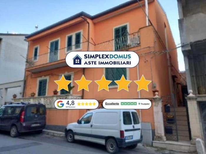 Appartamento con 5 locali in vendita in Via Corso Europa, Centro, Chiaramonte Gulfi