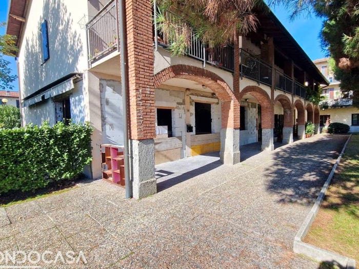 Appartamento bilocale in vendita in via giovio, Verzago, Alzate Brianza