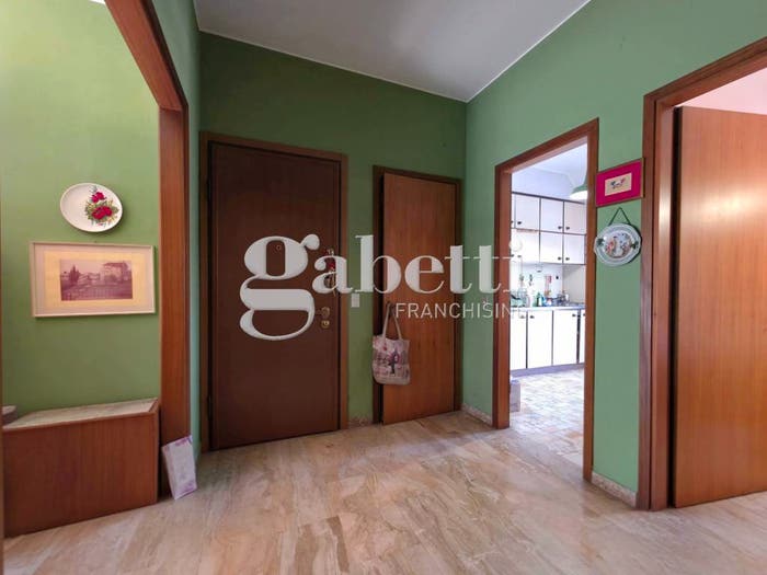 Appartamento quadrilocale in vendita in Via Renato Birolli, Maggiolina, Milano