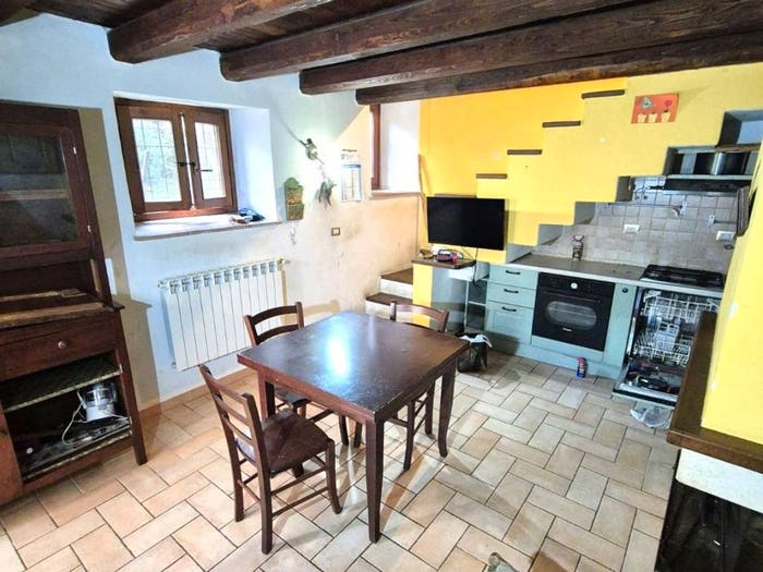 Casa trilocale in vendita in Vicolo Sant'Elena, Centro, Ferentillo