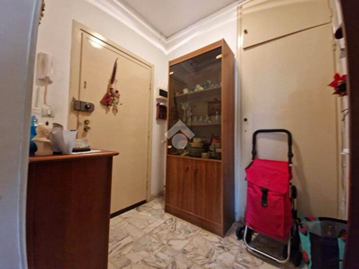 Appartamento bilocale in vendita in Passeggiata G Oberdan, Centro Città, Ventimiglia