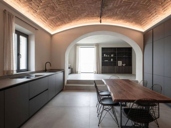 Casa con 6 locali in vendita in Borgata Ravera, Ravera, Cumiana