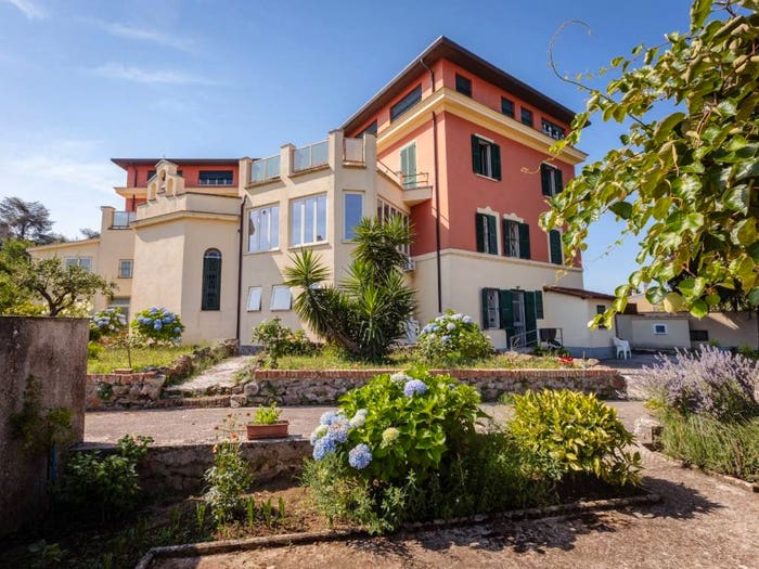 Casa con 6 locali in vendita in Via Guglielmo Quattrucci, Squarciarelli Casalaccio Pratone, Grottaferrata