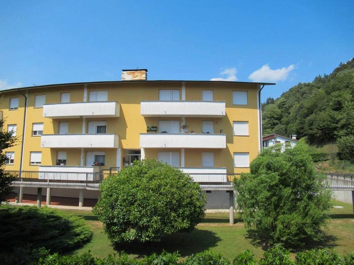 Appartamento con 5 locali in vendita in Via Officina Elettrica, Centro, Tolmezzo