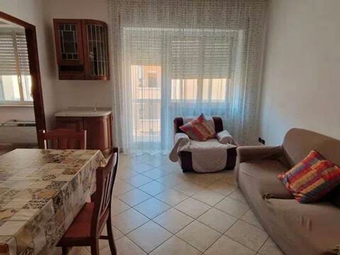 Appartamento quadrilocale in affitto in Via De Capua, Centro, Termoli