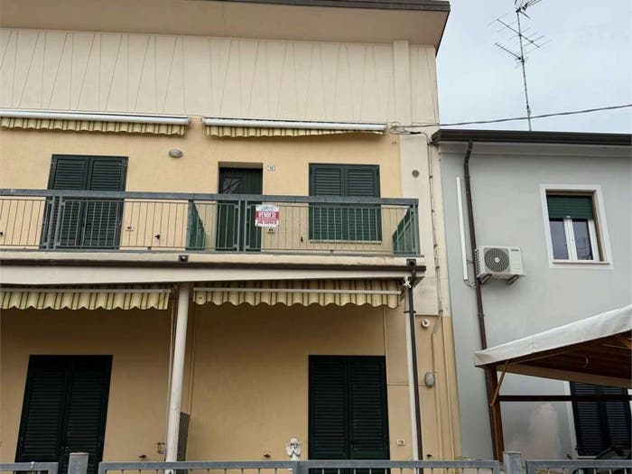 Appartamento trilocale in vendita in Casalborsetti, Ravenna