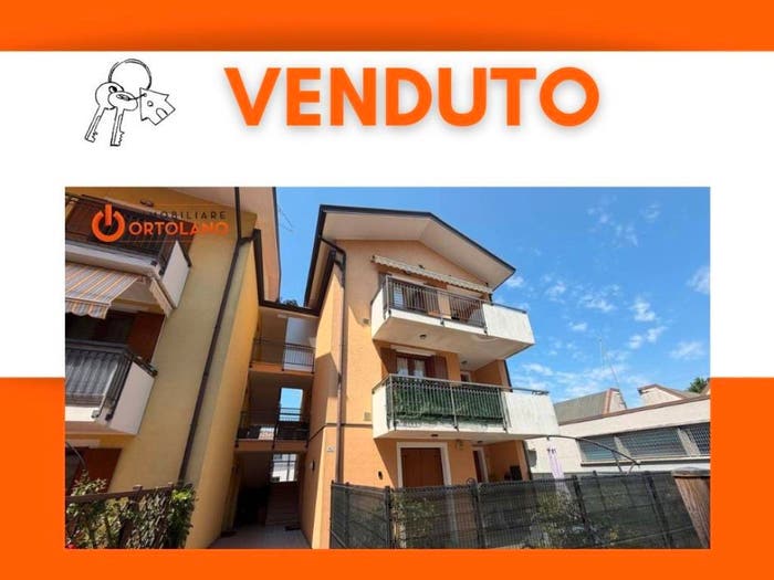 Appartamento trilocale in vendita in Via dell'Infanzia, Centro, Staranzano