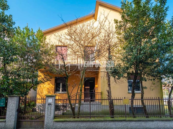 Casa con 6 locali in vendita in Centro, Noceto