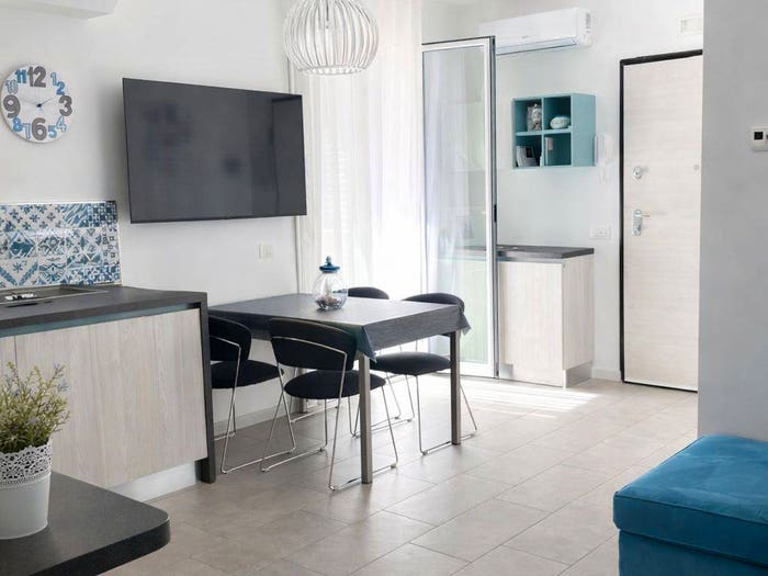 Appartamento trilocale in vendita in Via Sant'Oliva, Centro, Cefalù