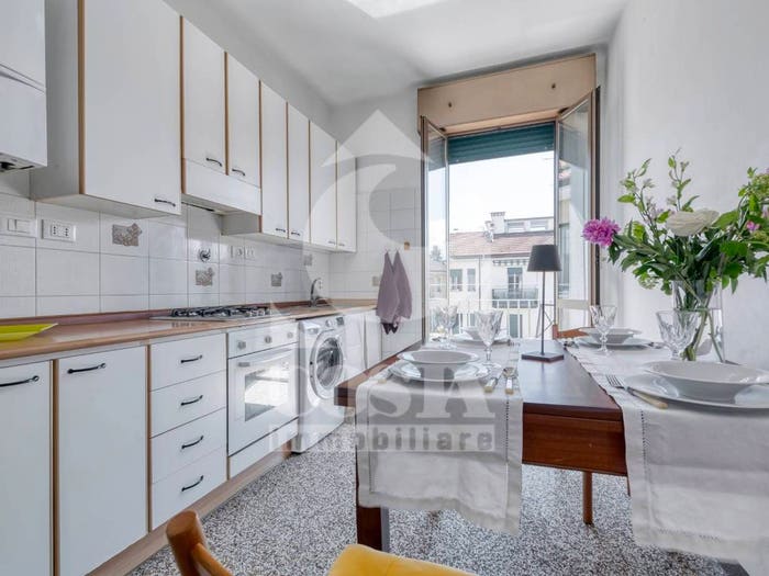 Appartamento trilocale in vendita in Via Alfredo Bergami, Saffi, Bologna