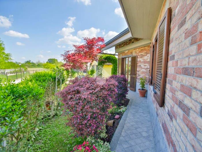 Casa quadrilocale in vendita in VIA RIVAROLO BOSSOLE, Lombardore