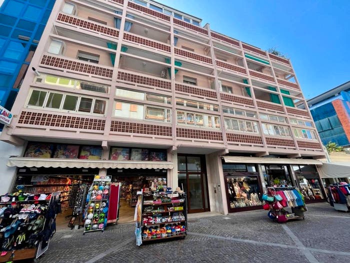 Appartamento con 6 locali in vendita in Via G Caprin, Centro, Grado