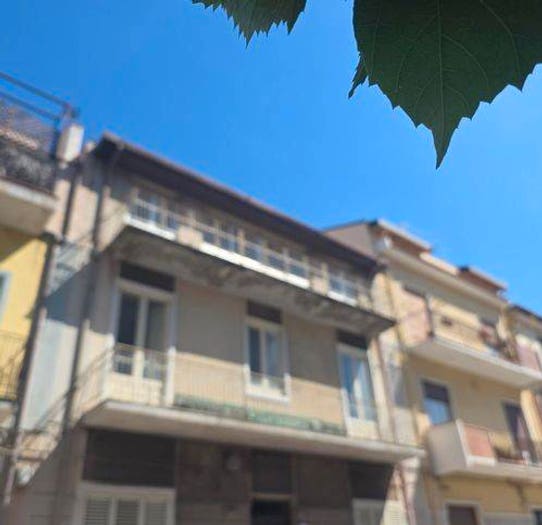 Appartamento bilocale in vendita in Via Papa Giovanni Xxiii, Centro, Barcellona Pozzo di Gotto