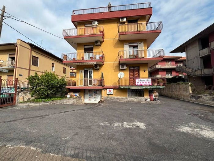 Appartamento quadrilocale in vendita in Via Campo Sportivo, Centro, Mascalucia