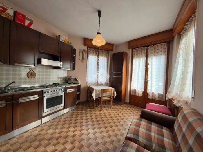 Appartamento trilocale in vendita in Via Roveschiera, Centro, Grosotto
