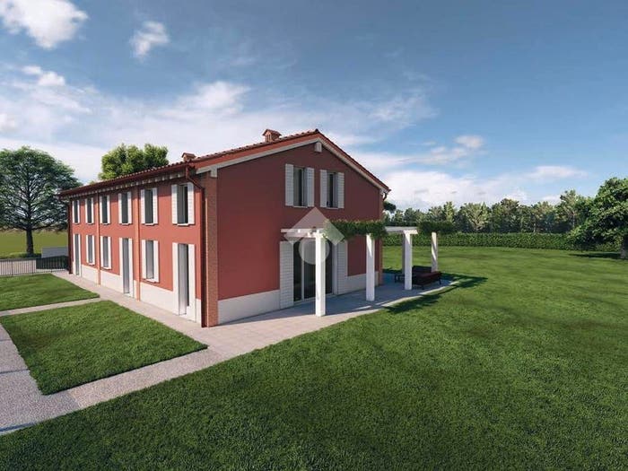 Casa quadrilocale in vendita in Strada Campirolo, Collecchio