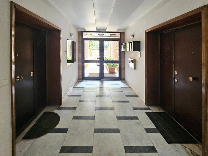 Appartamento con 6 locali in vendita in Via della Camilluccia, Camilluccia Farnesina, Roma