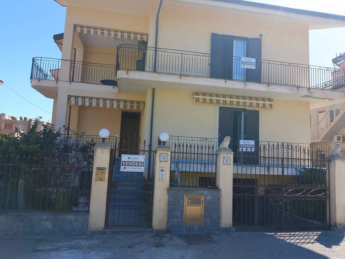 Casa con 6 locali in vendita in Via Spagna, Castel Di Tusa, Tusa