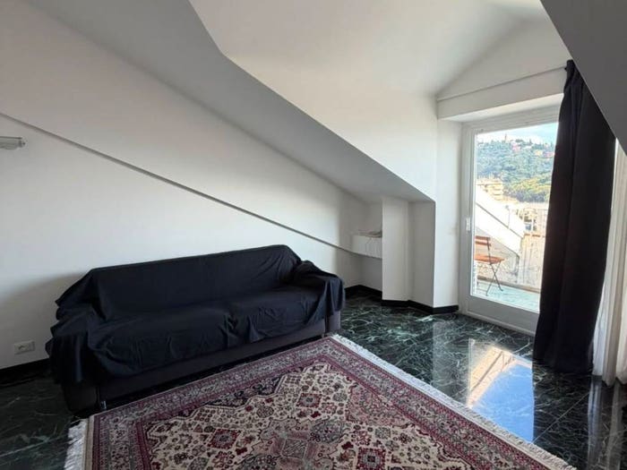 Casa con 5 locali in affitto in Via Privata Bozzo Costa, Castello Don Minzoni, Rapallo