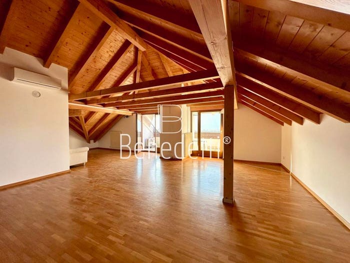 Casa trilocale in vendita in Via Roma, Gargazzone