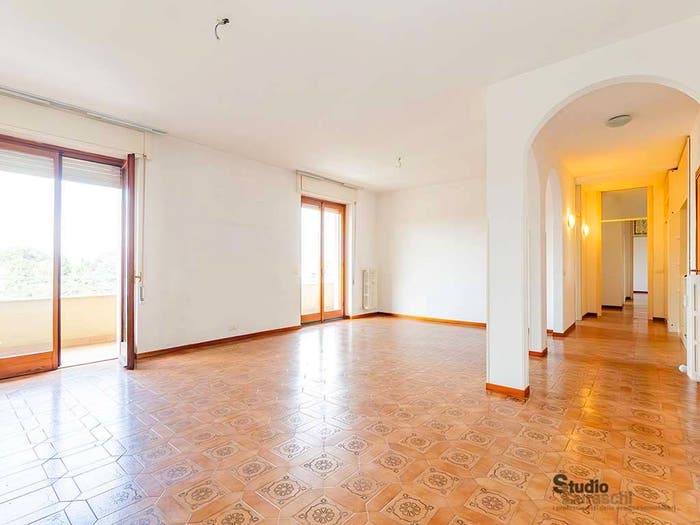 Appartamento trilocale in vendita in Via IV Novembre, Centro, Galbiate