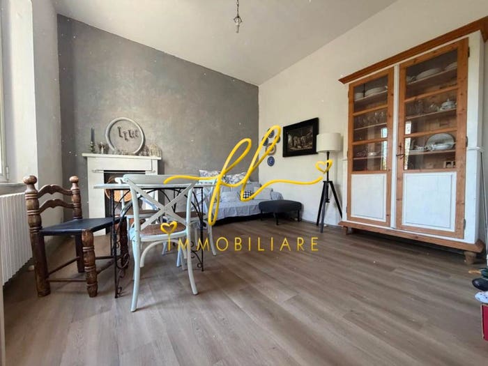 Appartamento con 5 locali in vendita in Via Alfredo Soffredini, Sorgenti, Livorno