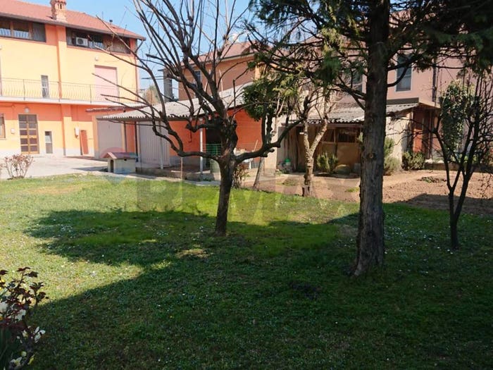 Casa con 6 locali in vendita in Centro, Caravaggio