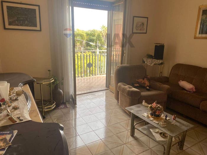Appartamento quadrilocale in vendita in Via Scale Sant'antonio, Centro, Aci Catena