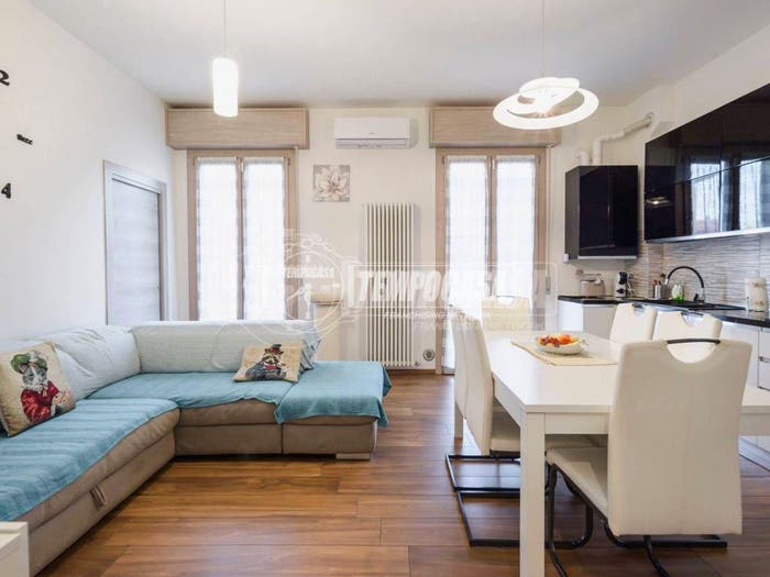 Appartamento quadrilocale in vendita in Via Morane, Morane Contrada, Modena