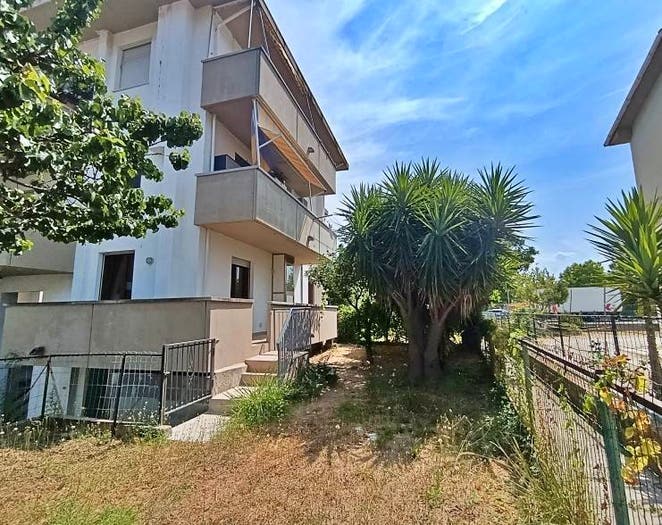 Appartamento bilocale in vendita in Via Giuseppe Toniolo, Donoratico, Castagneto Carducci