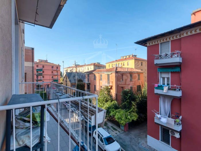 Appartamento trilocale in vendita in Via Enrico Ferri, San Donato, Bologna