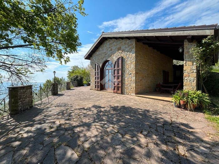 Casa con 5 locali in vendita in Via Empolitana, Genazzano