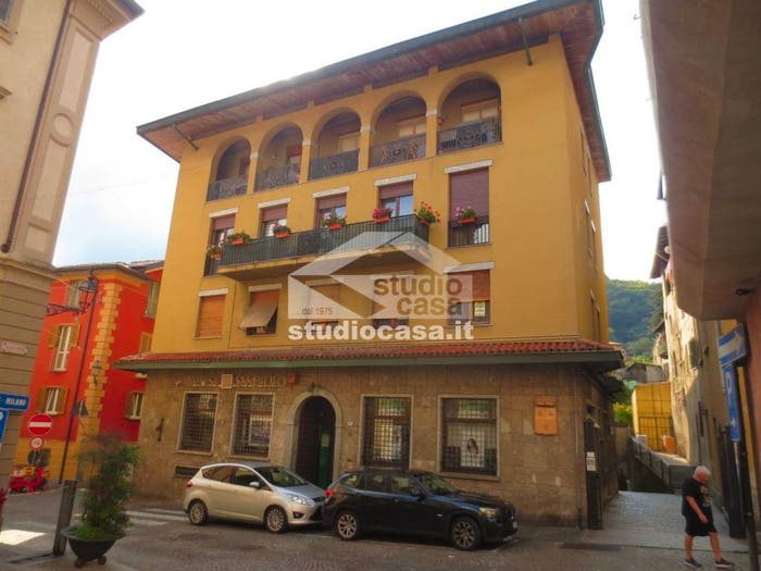 Appartamento trilocale in vendita in Centro, Asso