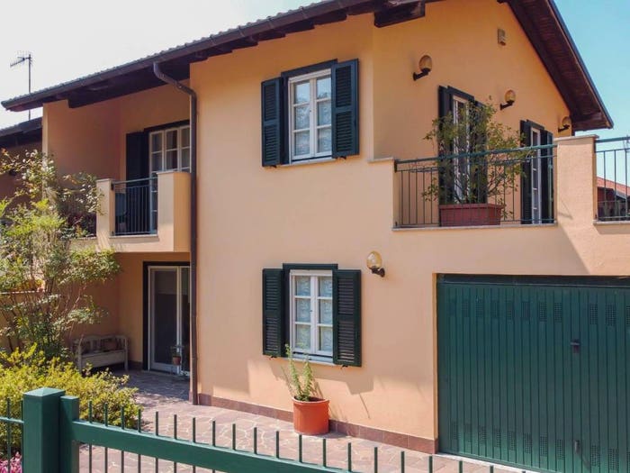 Casa quadrilocale in vendita in Brunate