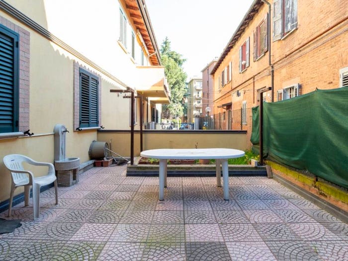 Appartamento trilocale in vendita in Via Giuseppe Massarenti, Massarenti, Bologna