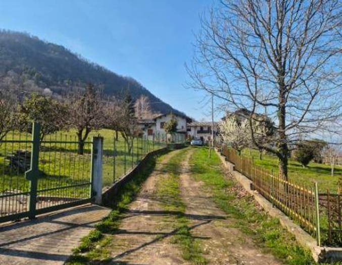 Casa bilocale in vendita in Via Torriana Antica, Barge